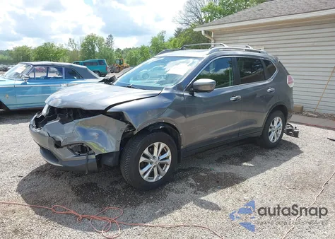 2016 Nissan Rogue Sv z USA, uszkodzony, nr VIN 5N1AT2MVXGC883302